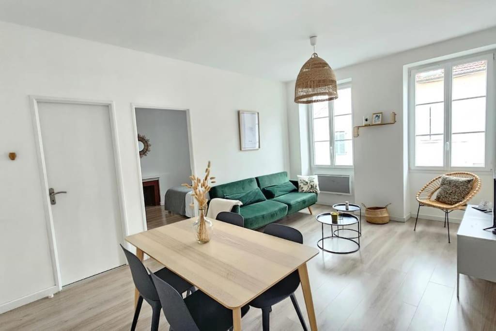 Superbe Appartement 2 Chambres Au Coeur De Pau Eksteriør bilde